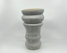 Lade das Bild in den Galerie-Viewer, Lahfab | Vase | Grey Nr. 11
