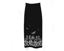 Lade das Bild in den Galerie-Viewer, Lui Luis X BugLady | Pencil Skirt "Secret Garden"
