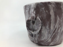 Lade das Bild in den Galerie-Viewer, Baba Jaga | Pflanzentopf | Jolanda