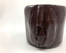 Lade das Bild in den Galerie-Viewer, Baba Jaga Pflanzentopf Samira