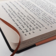 Lade das Bild in den Galerie-Viewer, Jared Muralt | Sketch Books