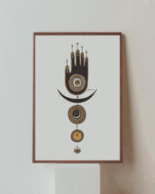 Lade das Bild in den Galerie-Viewer, Masala Studios | Poster A2 | Blessing Hand
