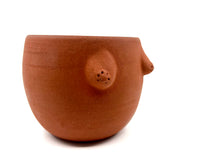 Lade das Bild in den Galerie-Viewer, danci ceramics | Brusttasse | rot
