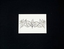 Lade das Bild in den Galerie-Viewer, Buglady | Postkarten | Nettles
